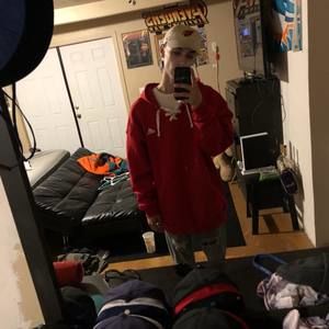 Meet your Posher, Adam